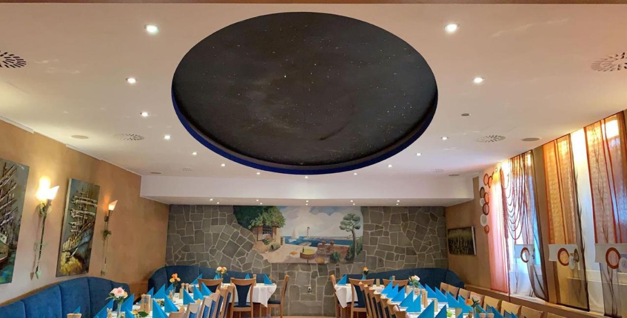Hotel Europa - Restaurant 루셀스하임 외부 사진